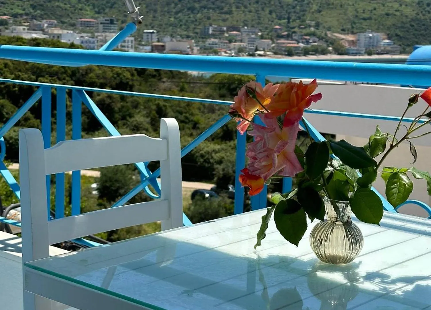 In Himaras Heart Hotel